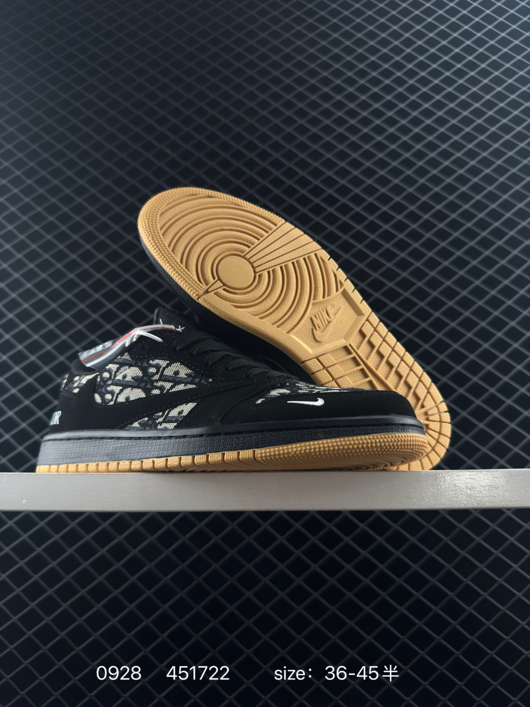 Nike Air Jordan 1 x Travis Scott